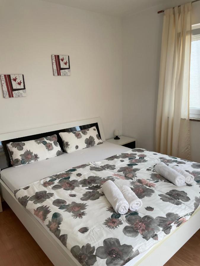 Apartments Rafaela Barbat na Rabu Eksteriør bilde
