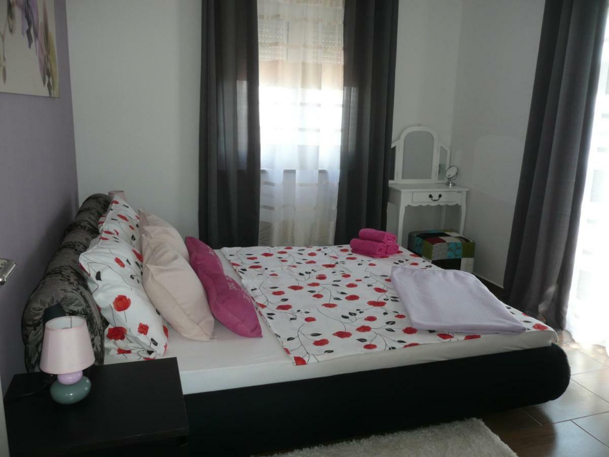 Apartments Rafaela Barbat na Rabu Eksteriør bilde